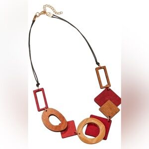Women’s Vintage Geometric Wooden Bib Necklace